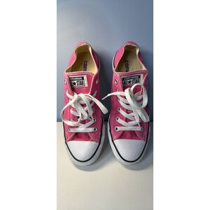 Converse All Star Low Top Sneakers Pink sz 8 sz 6